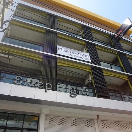 Sleep Tight Hotel Pantai Jomtien Bagian luar foto